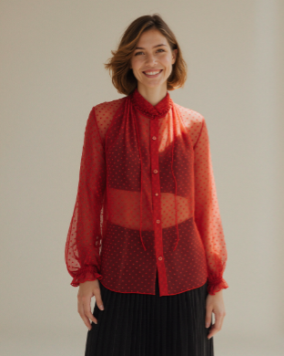 tissu voile rouge